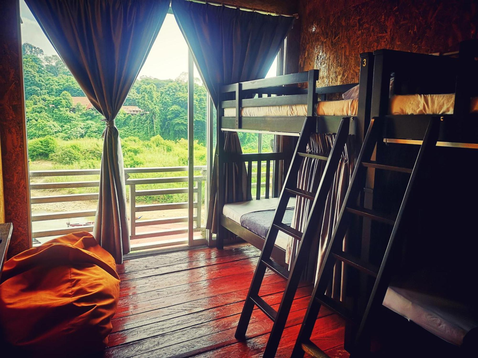 Wild Lodge Taman Negara 쿠알라타한 외부 사진